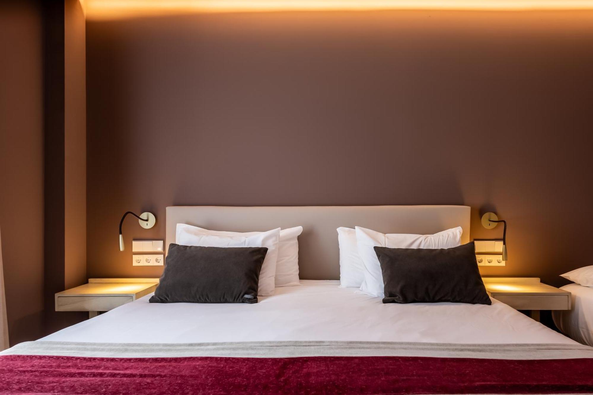 Silken Puerta De Irati Hotell Ochagavía Eksteriør bilde