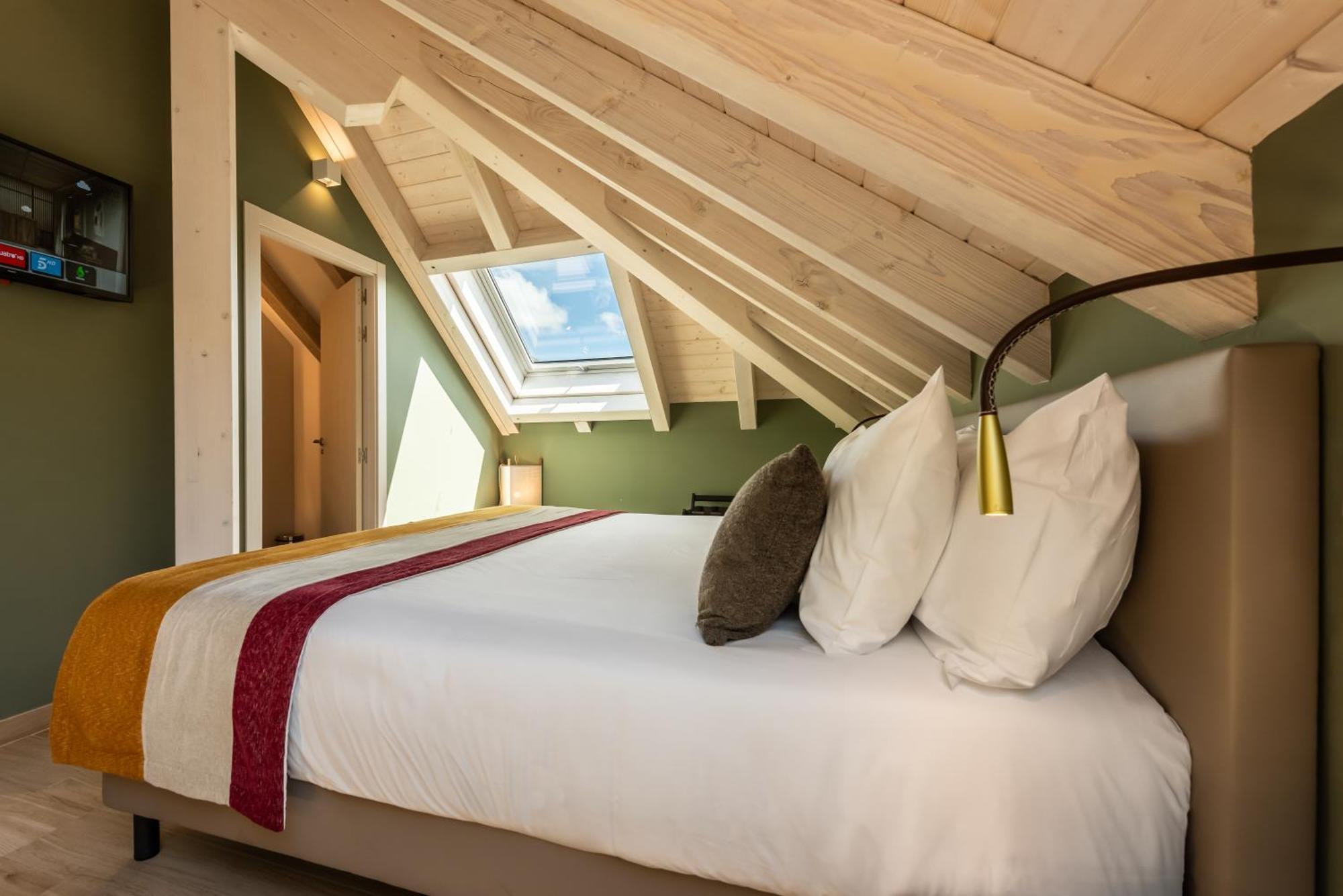 Silken Puerta De Irati Hotell Ochagavía Eksteriør bilde