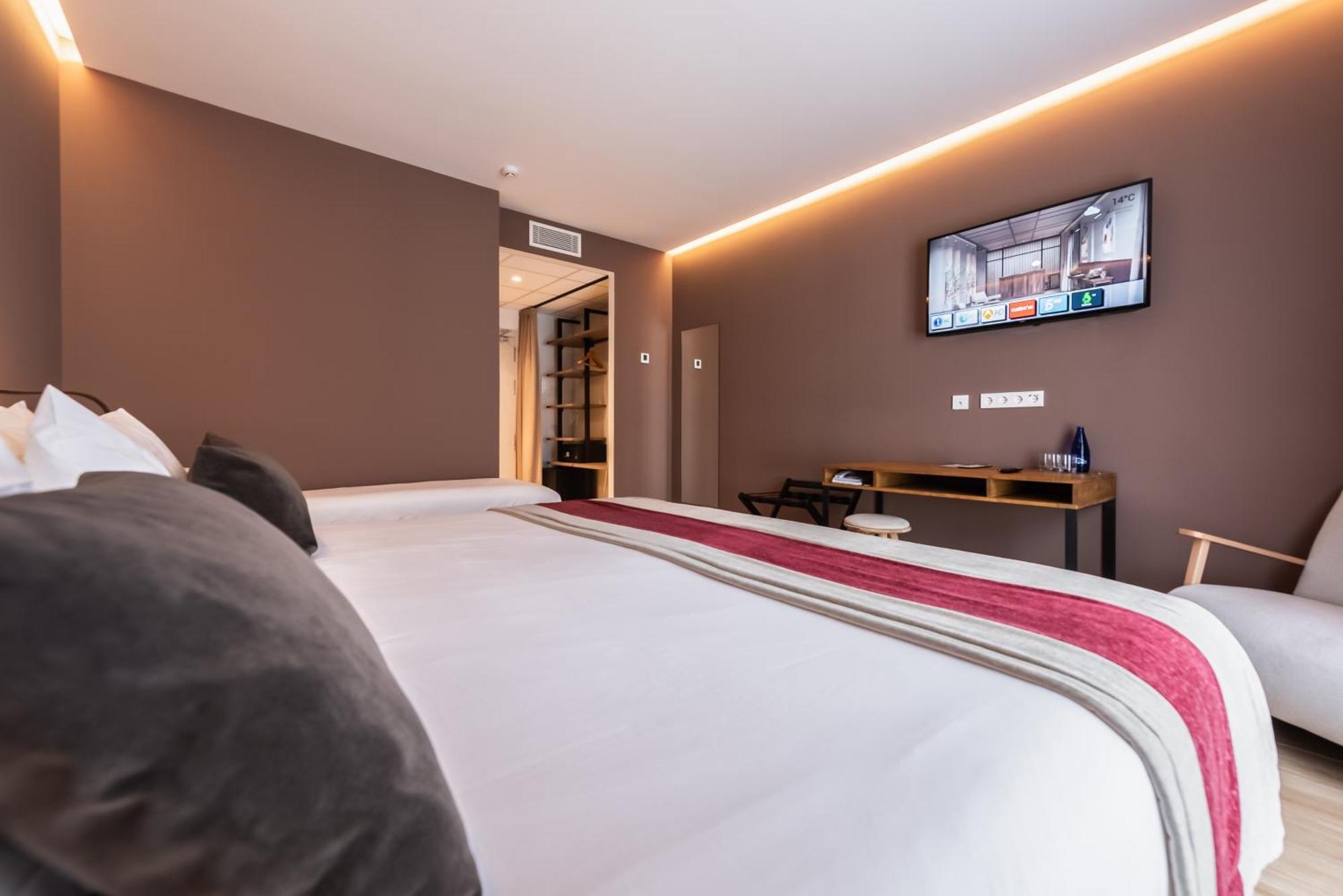 Silken Puerta De Irati Hotell Ochagavía Eksteriør bilde